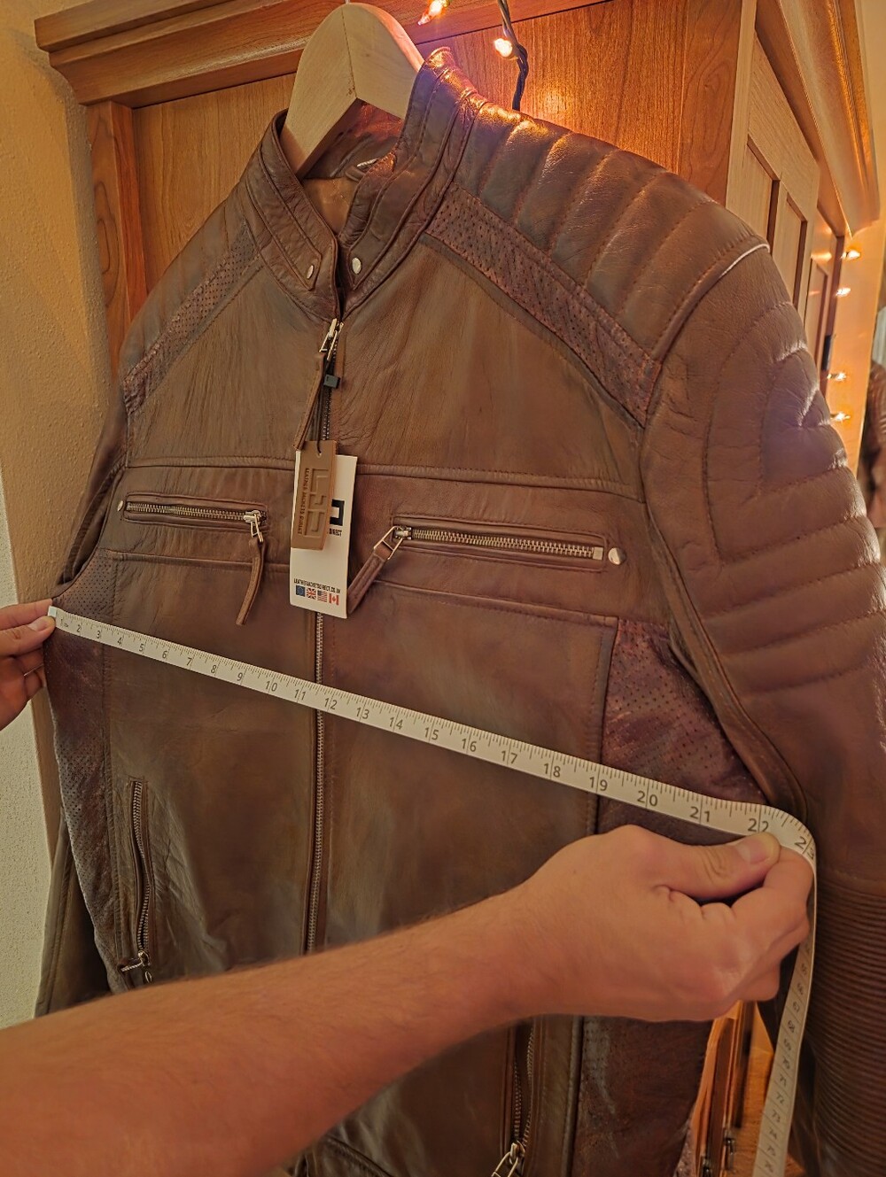 Men's Brown Leather Motorcycle Jacket - Classic Biker Style - Picture 11 of 13